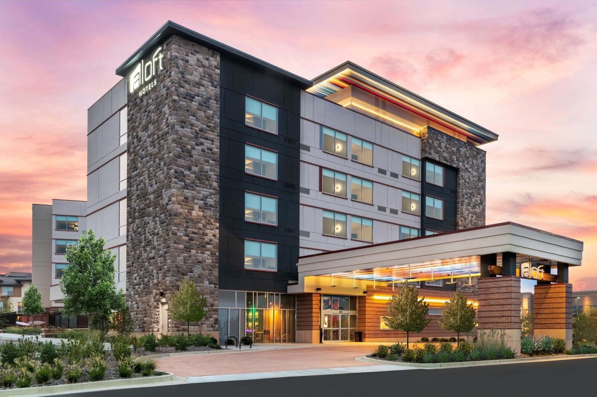 Aloft Denver North 3*